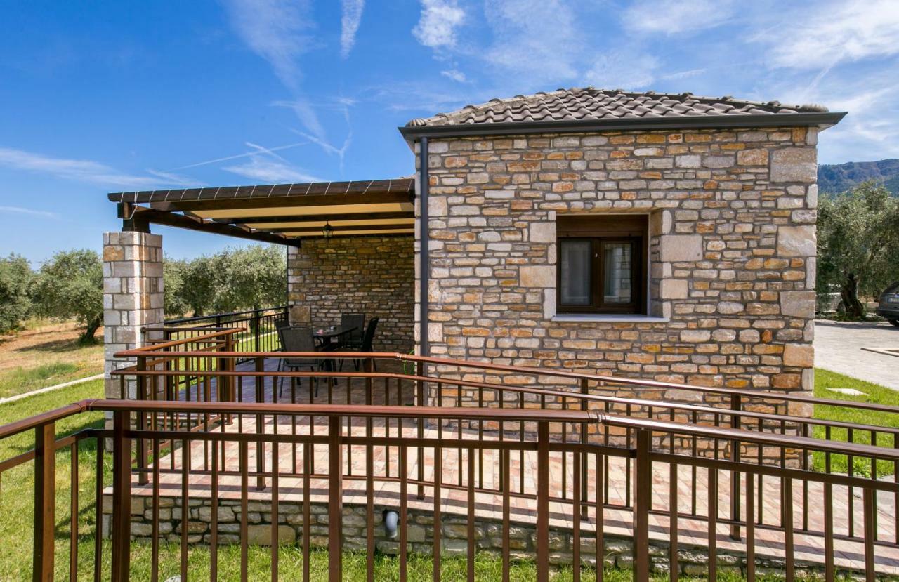 Elaionas Stone Houses Skala Potamia  Exterior photo
